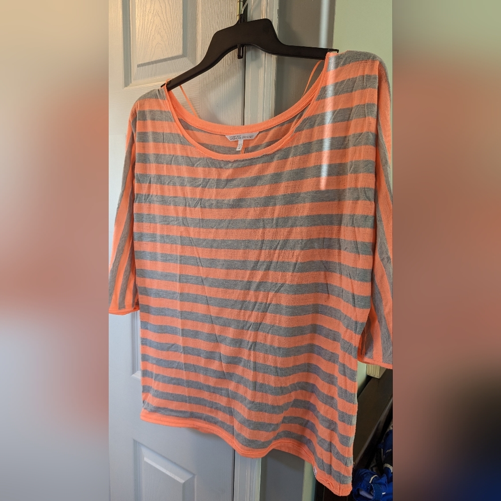 Victoria's Secret 3/4 length shirt